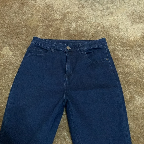 Jeans - Picture 2 of 5